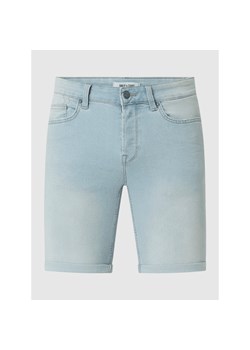 Szorty jeansowe z dodatkiem streczu model ‘Ply’ ze sklepu Peek&Cloppenburg  w kategorii Spodenki męskie - zdjęcie 141349195