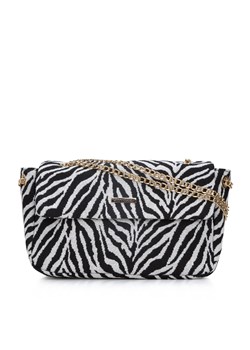 Damska torebka w zebrę na łańcuszku biało-czarna ze sklepu WITTCHEN w kategorii Listonoszki - zdjęcie 141460455