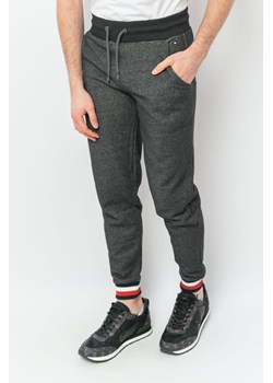 spodnie męskie tommy hilfiger um0um01585 ciemnoszare ze sklepu Royal Shop w kategorii Spodnie męskie - zdjęcie 141564255