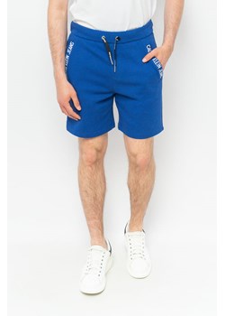 szorty męskie calvin klein jeans j30j312553 niebieskie ze sklepu Royal Shop w kategorii Spodenki męskie - zdjęcie 141567605