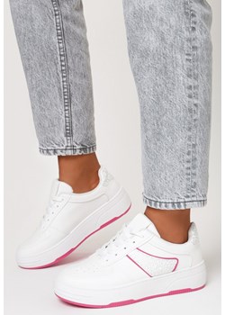 Biało-Fuksjowe Sneakersy Phellythia ze sklepu born2be.pl w kategorii Buty sportowe damskie - zdjęcie 141678048