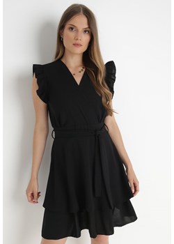Czarna Sukienka Kopertowa z Falbankami i Wiązaniem Dalim ze sklepu Born2be Odzież w kategorii Sukienki - zdjęcie 141826297