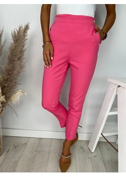 Różowe Klasyczne Spodnie ze sklepu ModnaKiecka.pl w kategorii Spodnie damskie - zdjęcie 141857029