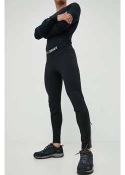 adidas TERREX legginsy sportowe Agravic męskie kolor czarny gładkie ze sklepu ANSWEAR.com w kategorii Spodnie męskie - zdjęcie 141858415