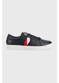 Tommy Hilfiger sneakersy skórzane Corporate Tommy Cupsole kolor granatowy ze sklepu ANSWEAR.com w kategorii Trampki damskie - zdjęcie 141858447