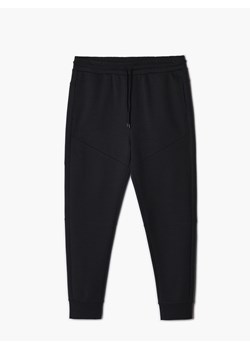 Cropp - Czarne joggery slim - czarny ze sklepu Cropp w kategorii Spodnie męskie - zdjęcie 141883167