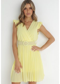Żółta Sukienka Geving ze sklepu Born2be Odzież w kategorii Sukienki - zdjęcie 141991815