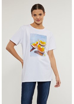 Bawełniany t-shirt damski z nadrukiem ze sklepu MONNARI w kategorii Bluzki damskie - zdjęcie 142083305