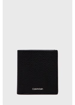 Calvin Klein portfel skórzany męski kolor czarny ze sklepu ANSWEAR.com w kategorii Portfele męskie - zdjęcie 142270715