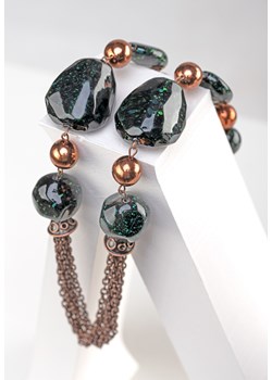 Naszyjnik z zielonymi kamieniami na brązowym łańcuszku ze sklepu Molton w kategorii Naszyjniki - zdjęcie 142344276