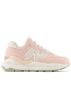 Buty New Balance GC5740RU - różowe ze sklepu streetstyle24.pl w kategorii Buty sportowe dziecięce - zdjęcie 142387787