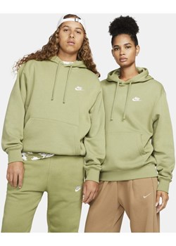 Bluza z kapturem Nike Sportswear Club Fleece - Zieleń ze sklepu Nike poland w kategorii Bluzy męskie - zdjęcie 142564435