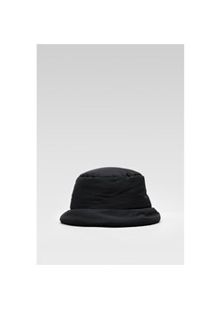 Czapka damska ACCCESSORIES 1W3-031-AW22 ze sklepu ccc.eu w kategorii Kapelusze damskie - zdjęcie 142626495