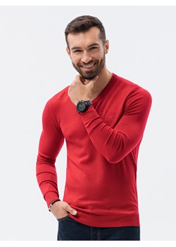 Sweter męski z haftem - czerwony V20 E191 ze sklepu ombre w kategorii Swetry męskie - zdjęcie 142720689