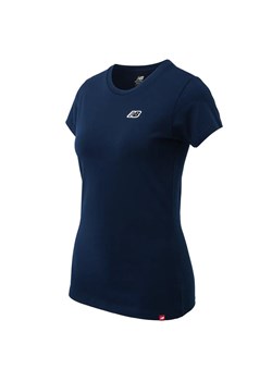 Koszulka New Balance WT23600ECL - granatowa ze sklepu streetstyle24.pl w kategorii Bluzki damskie - zdjęcie 142788608