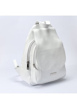 Biały plecak damski AMANDA ze sklepu Domenoshoes w kategorii Plecaki - zdjęcie 142833778