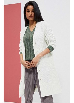 Sweter zapinany na guziki 3905, Kolor ecru, Rozmiar XS, Moodo ze sklepu Primodo w kategorii Swetry damskie - zdjęcie 143064299