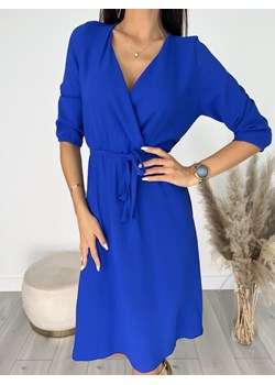 Kobaltowa Sukienka z Kopertowym Dekoltem ze sklepu ModnaKiecka.pl w kategorii Sukienki - zdjęcie 143371187