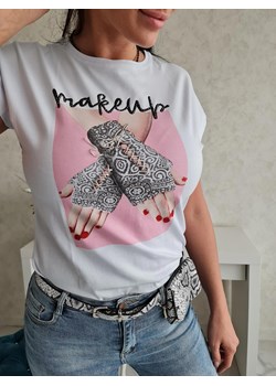 T-shirt MAKEUP  PINK ze sklepu STYLOWO w kategorii Bluzki damskie - zdjęcie 143404267