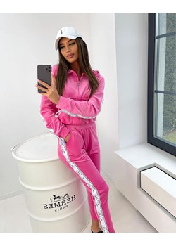 klasyczny welurowy dres premium la perla z lampasami bluza+spodnie - fuksja ze sklepu STYLOWO w kategorii Dresy damskie - zdjęcie 143406108