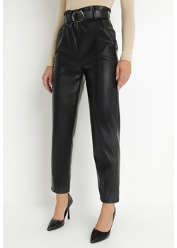 Czarne Spodnie z Paskiem Gisele ze sklepu Born2be Odzież w kategorii Spodnie damskie - zdjęcie 143480697