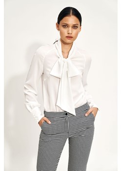 Delikatna bluzka z szarfą w kolorze ecru B141 Ecru (36) ze sklepu DobraKiecka w kategorii Bluzki damskie - zdjęcie 143524858