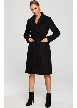Czarny płaszcz z wełną o klasycznym kroju z paskiem M708, Kolor czarny, Rozmiar L, MOE ze sklepu Primodo w kategorii Płaszcze damskie - zdjęcie 143566406
