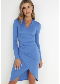Niebieska Sukienka Dopasowana z Rozcięciem Qesarde ze sklepu Born2be Odzież w kategorii Sukienki - zdjęcie 143585057