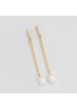 Kolczyki ARIEL srebrne pozłacane z wiszącymi perłami ze sklepu ANIA KRUK w kategorii Kolczyki - zdjęcie 143835708