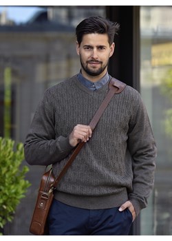 Sweter męski w serek - Alex - brąz - M ze sklepu Swetry Lasota w kategorii Swetry męskie - zdjęcie 144149177