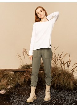 Spodnie damskie Outhorn ze sklepu OUTHORN w kategorii Spodnie damskie - zdjęcie 144432547