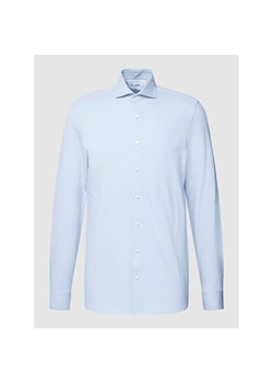 Koszula biznesowa ze wzorem na całej powierzchni ze sklepu Peek&Cloppenburg  w kategorii Koszule męskie - zdjęcie 144433446