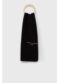 Tommy Hilfiger szalik bawełniany kolor czarny gładki ze sklepu ANSWEAR.com w kategorii Szaliki męskie - zdjęcie 144477838