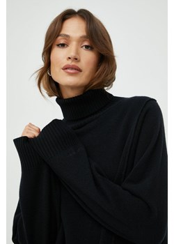 Calvin Klein sweter damski kolor czarny z golfem ze sklepu ANSWEAR.com w kategorii Swetry damskie - zdjęcie 144760335