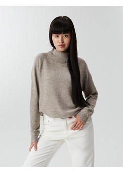 Sweter DIRAI Kamienny Beżowy XS ze sklepu Diverse w kategorii Swetry damskie - zdjęcie 144809419