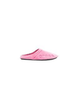 Kapcie Crocs BAYA SLIPPER 205917-669 ze sklepu ccc.eu w kategorii Kapcie damskie - zdjęcie 145041745