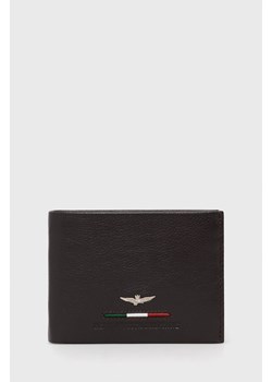 Aeronautica Militare portfel skórzany męski kolor brązowy ze sklepu ANSWEAR.com w kategorii Portfele męskie - zdjęcie 145049779
