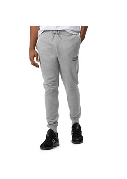 Spodnie dresowe New Balance MP23901AG - szare ze sklepu streetstyle24.pl w kategorii Spodnie męskie - zdjęcie 145058248