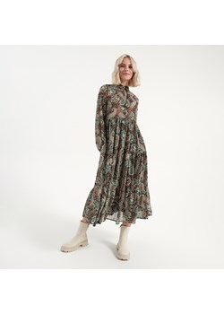 Wzorzysta sukienka maxi z odcięciem w talii - Wielobarwny ze sklepu House w kategorii Sukienki - zdjęcie 145177195