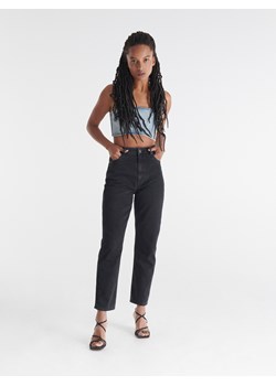 Reserved - Klasyczne jeansy typu mom - czarny ze sklepu Reserved w kategorii Jeansy damskie - zdjęcie 145185988