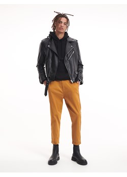 Reserved - Gładkie spodnie chino - Żółty ze sklepu Reserved w kategorii Spodnie męskie - zdjęcie 145203015