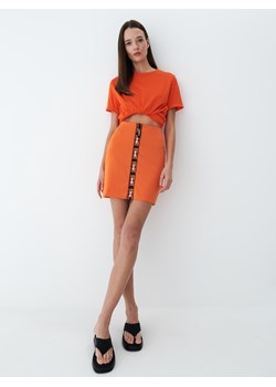 Mohito - Pomarańczowa spódnica mini - Pomarańczowy ze sklepu Mohito w kategorii Spódnice - zdjęcie 145260997