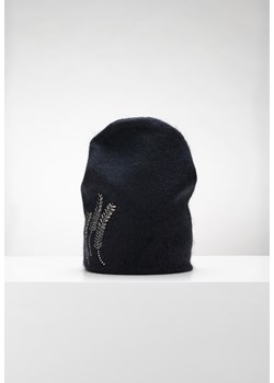 Czarna czapka zdobiona cyrkoniami ułożonymi we wzór trzech kłosów ze sklepu Molton w kategorii Czapki zimowe damskie - zdjęcie 145420345