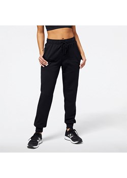 Spodnie damskie New Balance WP23287BK – czarne ze sklepu New Balance Poland w kategorii Spodnie damskie - zdjęcie 145914215