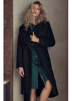 Klasyczny płaszcz w kolorze czarnym M713, Kolor czarny, Rozmiar L/XL, Figl ze sklepu Primodo w kategorii Płaszcze damskie - zdjęcie 146046796