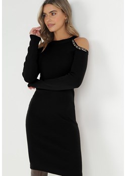 Czarna Sukienka z Prążkowanej Dzianiny z Wycięciami na Ramionach Hesperidis ze sklepu Born2be Odzież w kategorii Sukienki - zdjęcie 146169409