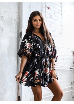 Sukienka Filomena Flower Czarna ze sklepu Lisa Mayo w kategorii Sukienki - zdjęcie 146368709