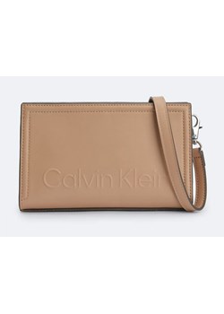 Listonoszka Calvin Klein ze sklepu Darbut w kategorii Listonoszki - zdjęcie 146409627
