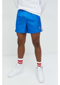adidas Originals szorty męskie kolor niebieski ze sklepu ANSWEAR.com w kategorii Spodenki męskie - zdjęcie 146531315