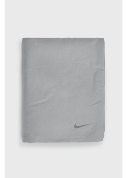Nike Ręcznik kolor szary ze sklepu ANSWEAR.com w kategorii Ręczniki - zdjęcie 146625646